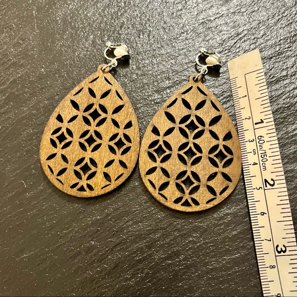 Boho Wooden Dangle Drop Clip On Teardrop Shape Laser Cut Earrings - Picture 3 of 6